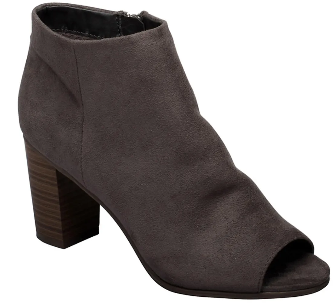 Breckelle's Women's Stacked Chunky Heel Peep Toe Bootie