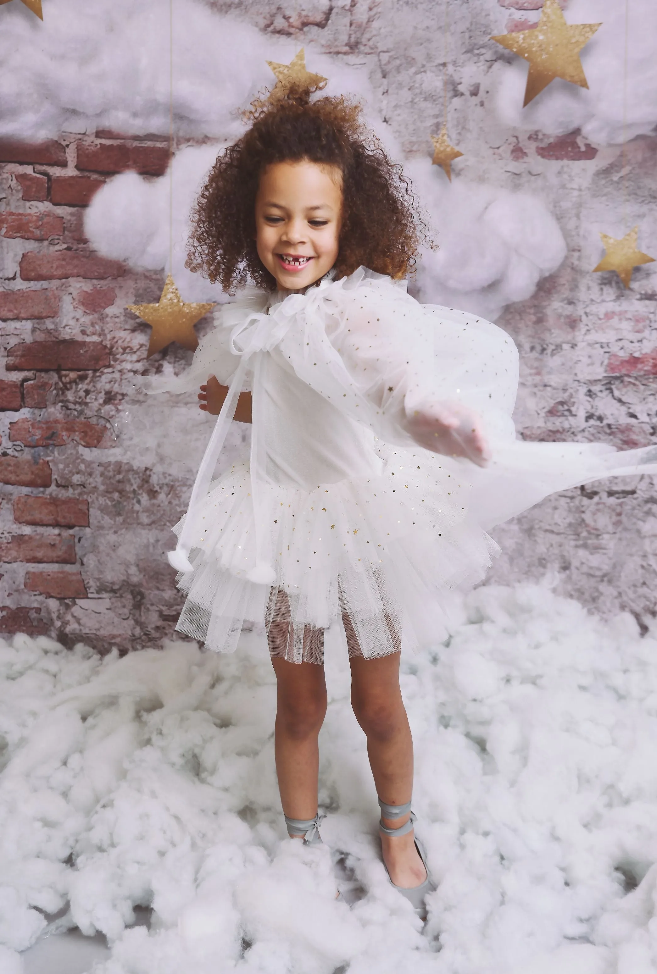 DOLLY® STARS & MOON ⭐️ 🌙 TULLE CAPE white