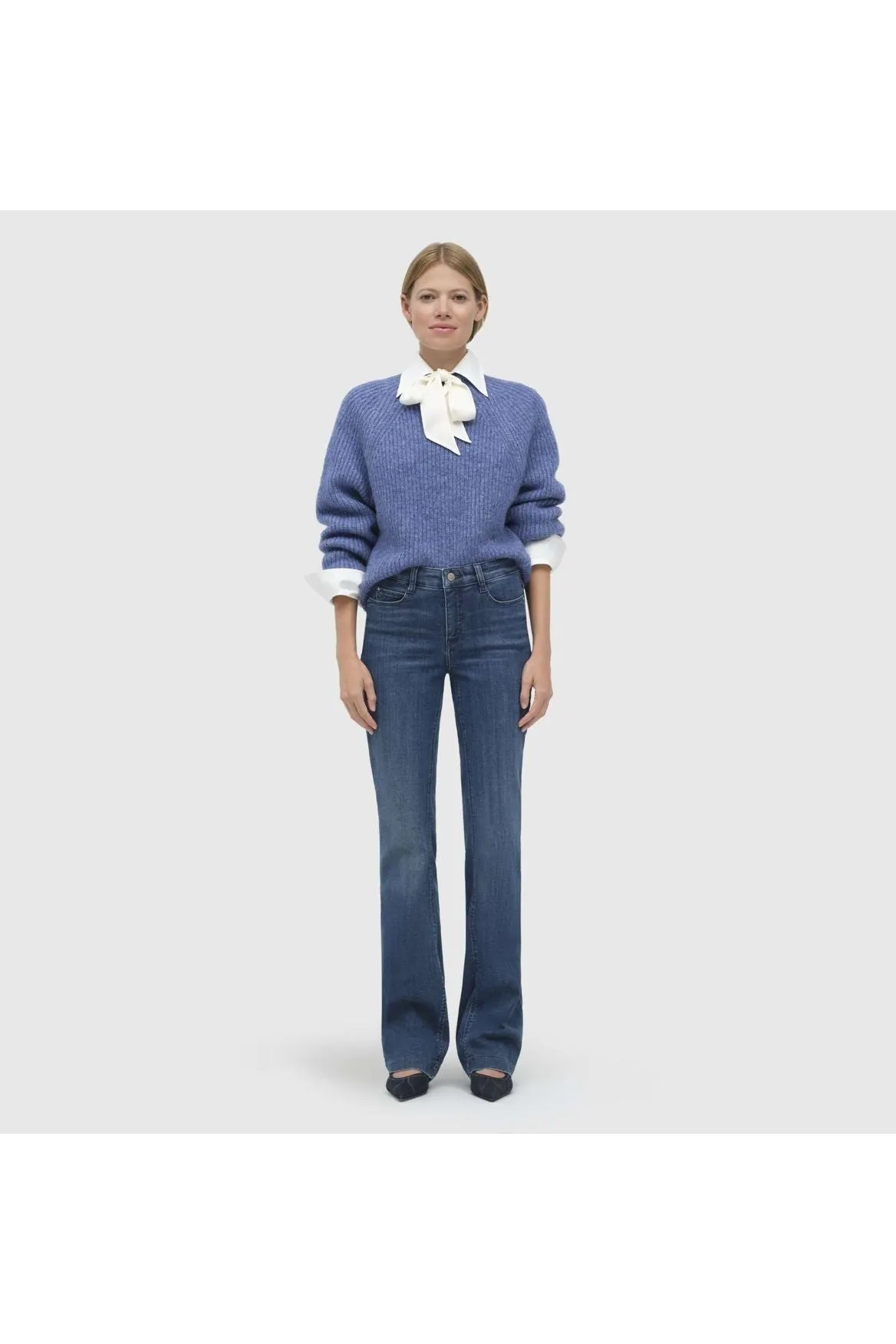 Mac Jeans Dream Boot Authentic 5429-90-0358L | D574 Cobalt Authentic Wash