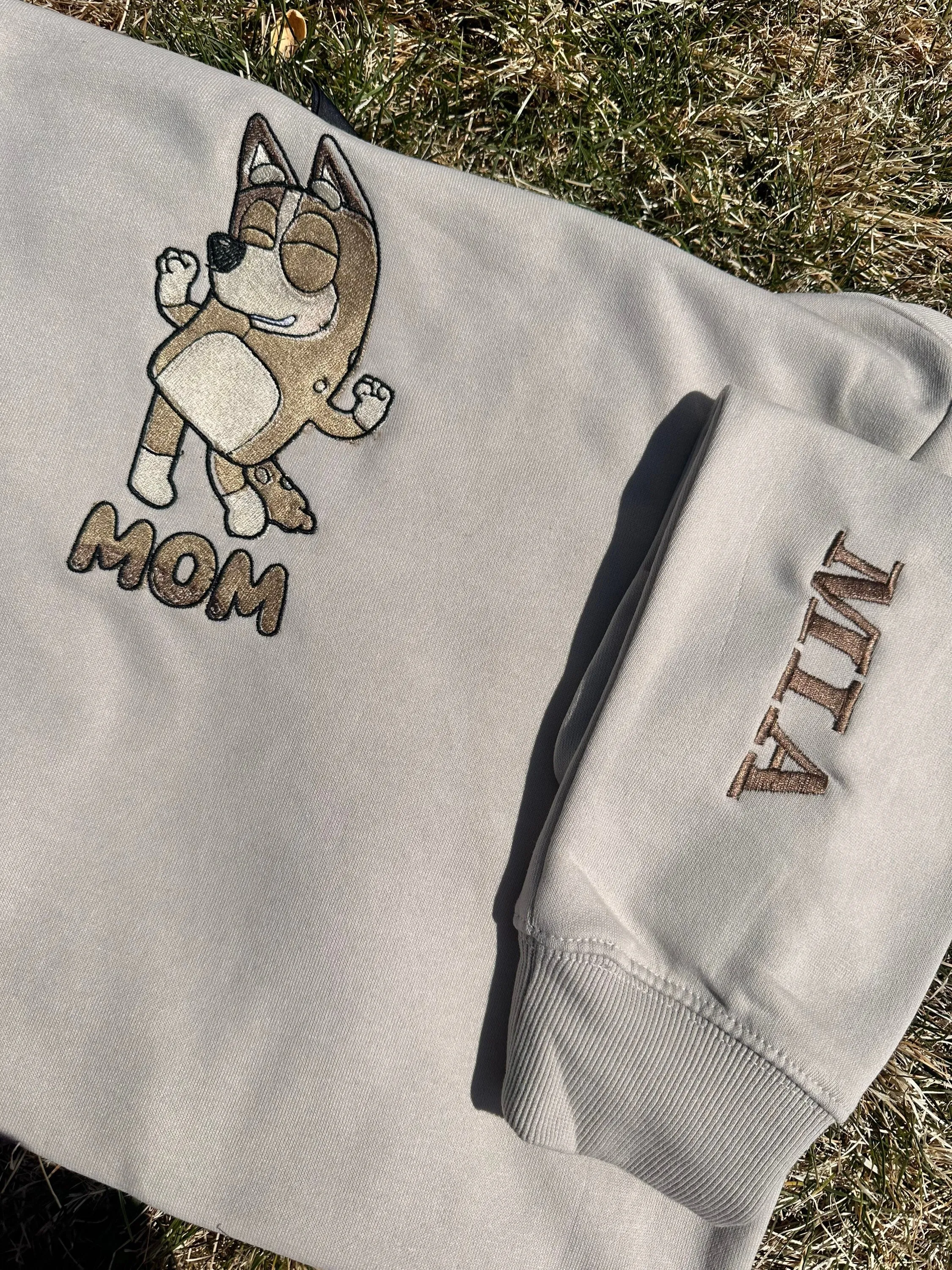 Personalized sweatshirts/ Mom Sweatshirts /Gifts/Mom Gifts