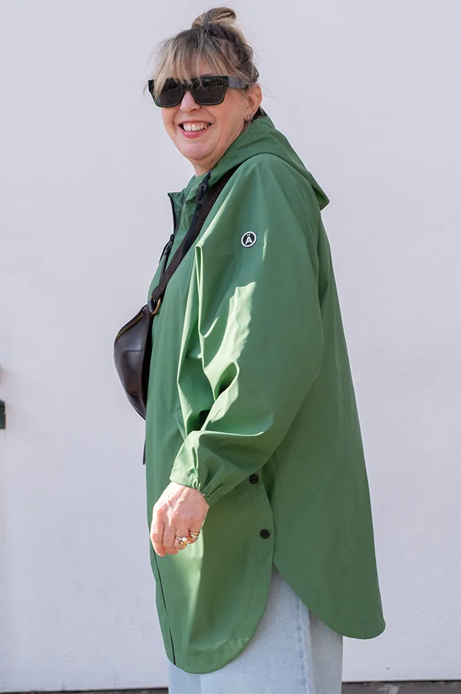 Tantä Sky Comfrey Green Raincoat